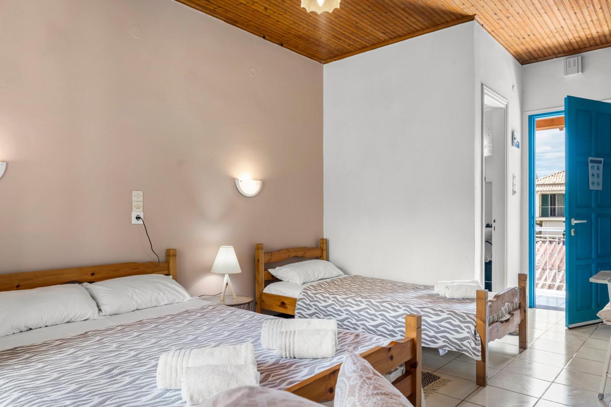 Oceanis Rooms Мікрос-Гіалос Екстер'єр фото
